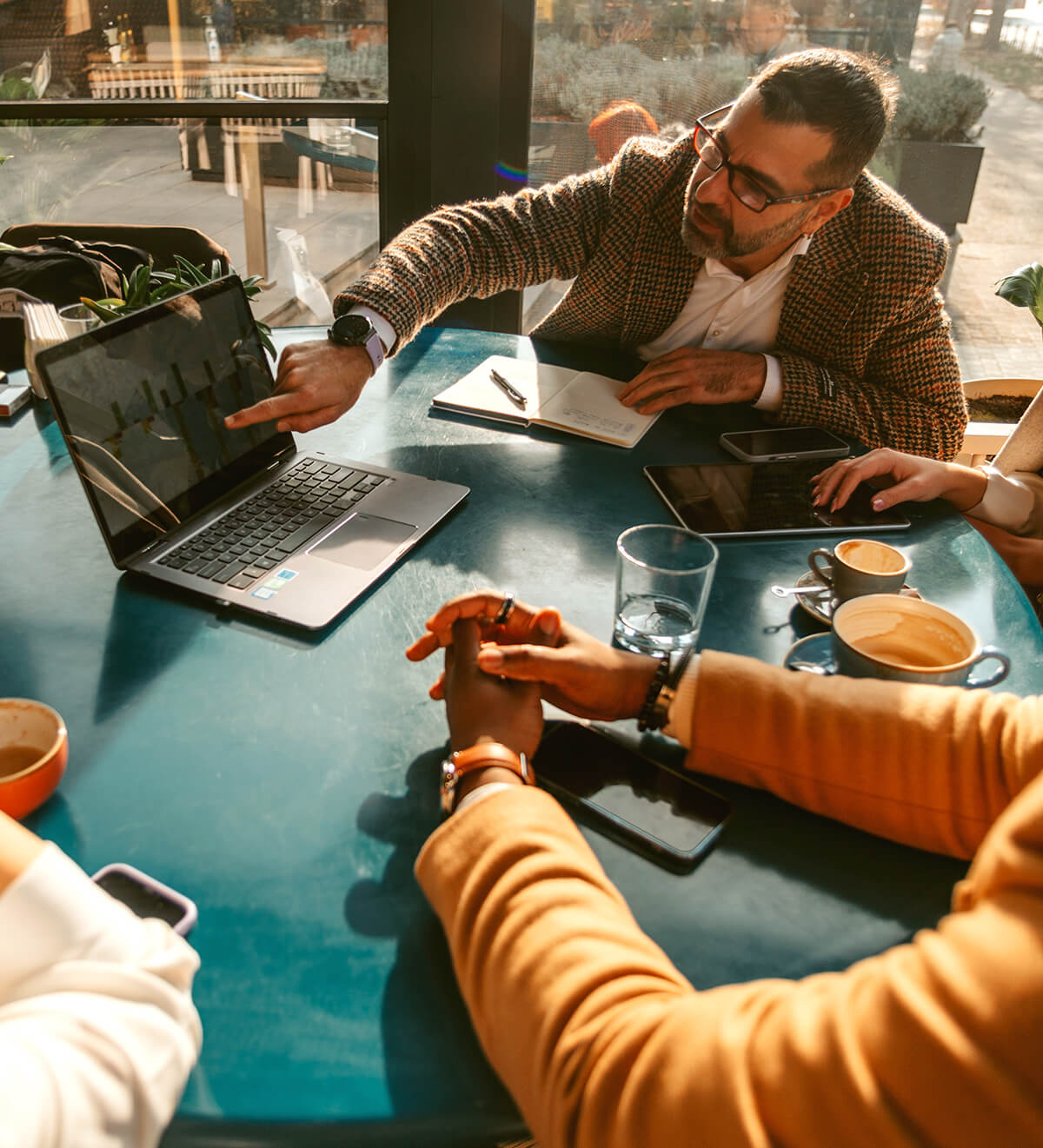 Cover image 48 for CMO Outlook: Guide to 2026